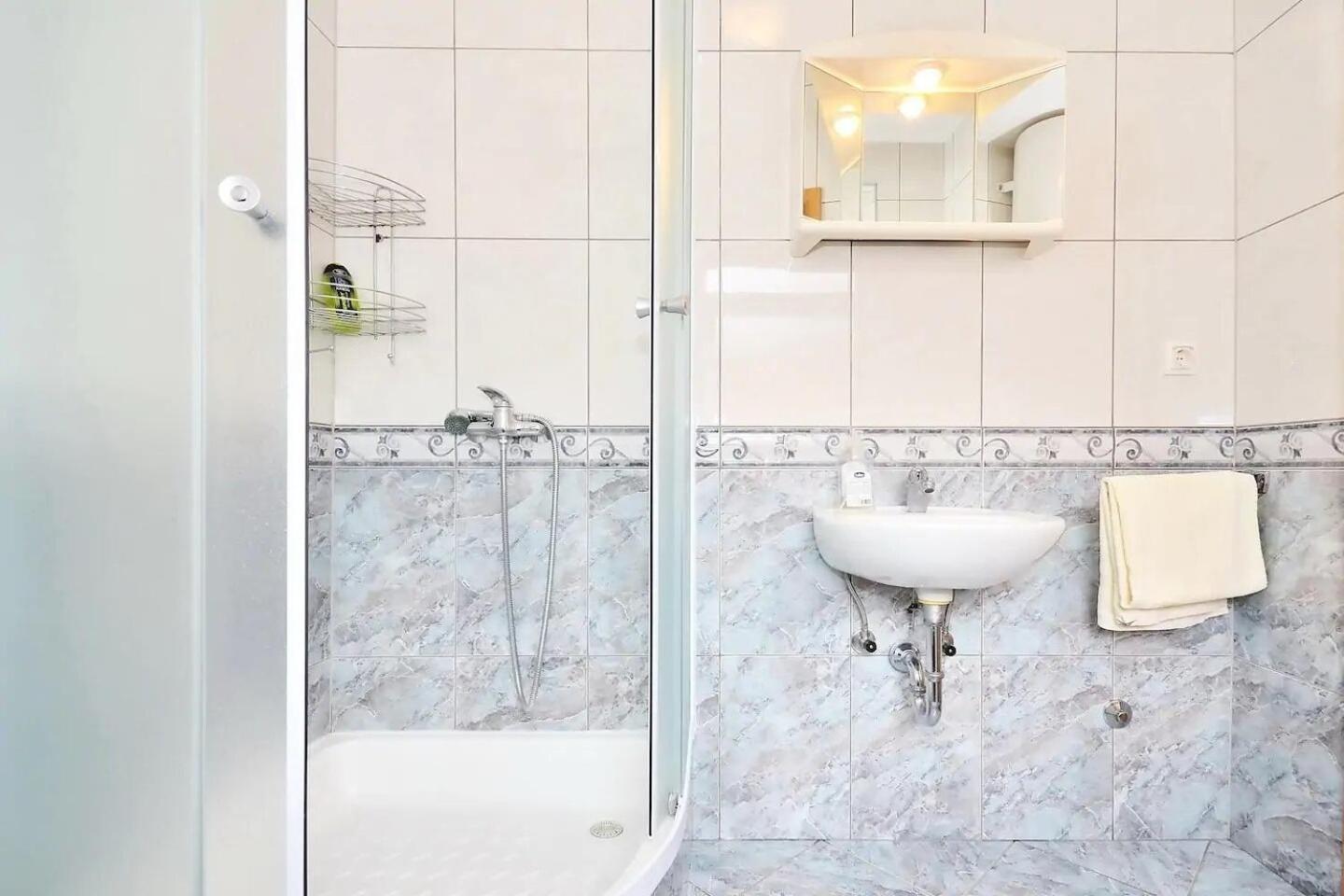 Apartment Toma Омиш Экстерьер фото